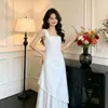 Vestido regata branco quadrado de estilo suave para férias femininas, novo vestido longo elegante estilo coreano de verão 2026