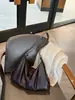 Bolso de hombro de piel de vaca de capa superior para mujer, bolso cruzado de gran capacidad para el día a día, bolso de mano de cuero suave simple y versátil, nuevo modelo 2025