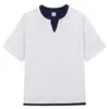 Camiseta respirável de verão com decote V color block, falsa peça dupla, camiseta personalizada com tema cultural, uniforme de equipe, estilo unissex para o campus, manga curta, modelagem solta