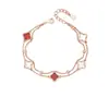 Pulseira de trevo de quatro folhas da sorte estilo TikTok para mulheres, com jade e madrepérola, design em camadas, leve, luxuosa e de nicho, com uma estética de alta qualidade; disponível para dropshipping