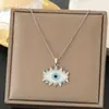 Collar de acero de titanio nuevo de moda 2023 para mujer estilo frío ins nicho de alta calidad lujo ligero combinable cadena para clavícula moda