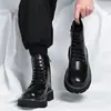 [Personalizado] Botas Martin Masculinas Outono Casual Estilo Britânico Mais Fáceis de Combinar Cano Médio de Solado Grosso Botas de Motocicleta Pretas 68005-R