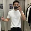 26 Modelos Nuevos de Camisetas Interiores de Color Sólido Versátiles de Peso Pesado, Estilo Old Money, Cuello Semi Alto, Mangas Cortas, Ropa de Manga Corta para Hombre Estilo Maduro