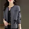 Cardigan de Tricô Estilo Japonês e Coreano para Mulheres, Suéter Jacquard com Laço de Gola Redonda para Outono e Inverno, Top Curto Estilo Preguiçoso