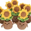 Planta de girasol de lana tejida a ganchillo hecha a mano en maceta, flor eterna, decoración de escritorio para el hogar y el coche