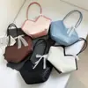 Bolso Tote Versátil de Gran Capacidad a la Moda para Mujer 2025 Otoño Nuevo Bolso de Hombro Sencillo Estilo Coreano Bolso de Mano para Llevar Debajo del Brazo