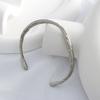 Pulsera Abierta de Moda Transfronteriza para Mujer Europea y Americana Simple de Alta Gama en Forma de C con Patrón Martillado Irregular de Acero Inoxidable