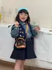 2026 Nova Mini Bolsa Retro Estampada para Crianças com Decoração de Lenço de Seda, Bolsa Transversal para Meninas, Pequena Bolsa de Viagem para Bebê