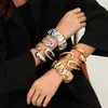 Joyería Popular para Manos Europea y Americana Transfronteriza, Simple y Moderna, Única y Exagerada, Pulsera de Metal Hueca de Borde Ancho con Resorte