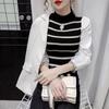 Moda Feminina Primavera 2026 Novo Malha Elegante com Recorte Listrada Tricô Top Chic para o Início da Primavera