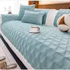 Almofada de Sofá Ultra Macia de Cristal Simples Outono/Inverno Antiderrapante Bordado 3D Pelúcia Almofada de Assento Sofá de Linha Reta Toalha de Sofá de Pelúcia