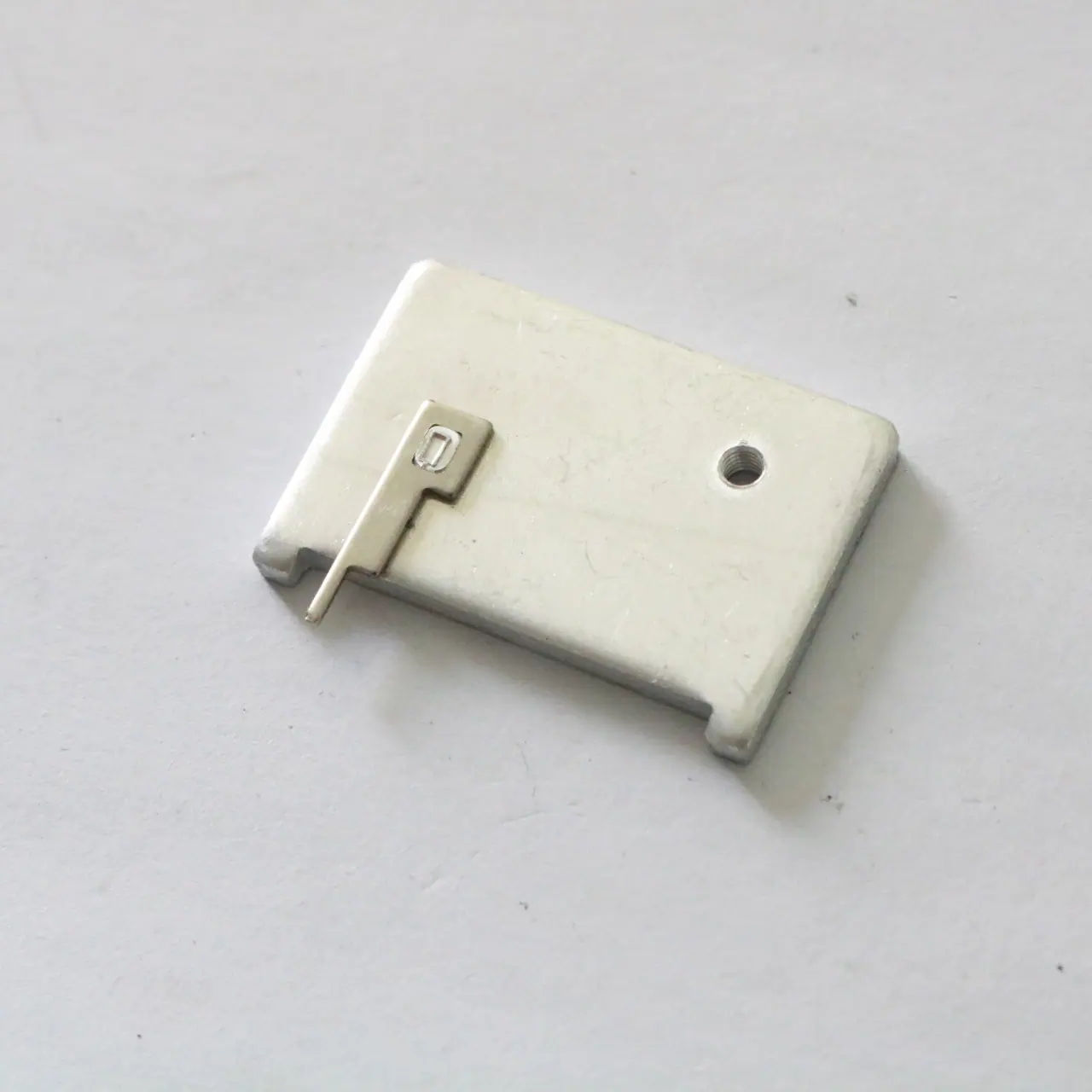 东莞石排冲压五金件 LED铝型材散热片电源适配器IC电子散热