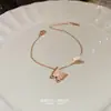 Nova Pulseira Borboleta de Aço Titânio Não Desbota, Toque de Luxo Leve e de Alta Qualidade, Design de Nicho, Joia de Mão Simples e Elegante