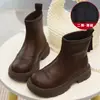 Botas Curtas Femininas 2026 Outono/Inverno Novidades Crianças Solado Macio Versátil Botas Individuais Com Veludo Segunda Camada de Algodão Botas Chelsea Botas Martin