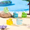 Paisagem miniatura transfronteiriça, grade de pixels que brilha no escuro, pequenas figuras de patinhos amarelos, acessórios decorativos fofos para DIY, mini enfeites