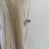 Collar de Acero de Titanio con Cuentas de Uva de Piedra Natural para Mujer Diseño de Nicho Nuevo Versátil Cadena Larga para Suéter Accesorios de Alta Gama