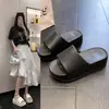 Sandalias Gruesas Personalizadas para Mujer, Chanclas de Verano de Moda en EVA con Sensación de Caminar sobre las Nubes, que Aumentan la Altura, Adecuadas para Uso en Casa y al Aire Libre, Sandalias de Playa