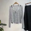 Top de rayas estilo coreano de dos piezas falso Beishan Tongshu para mujer, cuello en V de principios de otoño, manga larga holgada, camiseta adelgazante H56210
