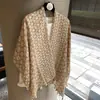Lenço de seda estampado estilo étnico para mulheres, lenço de seda vintage com franjas, lenço e xale fino de alta qualidade para mulheres