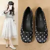 Sapatos de Bolinhas com Laço Francês, Novos Mocassins de Moda com Solado Macio, Sapatos Slip-On com Bico Redondo e Aumento de Altura de 2cm