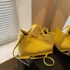 Bolsas Femininas de Luxo Nova Coleção Primavera/Verão 2026 Moda Tendência Bolsa de Ombro de Mão Versátil Bolsa Saco Transversal