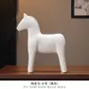 Cavalo de Cerâmica Estilo Medieval para Sala de Estar, Gabinete de TV, Bar de Vinhos, Entrada, Móveis Criativos para Casa, Presente de Inauguração de Casa de Nicho de Alta Qualidade