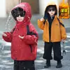 Abrigo para Niños Estilo Otoño Invierno Chaqueta con Capucha 3 en 1 Infantil Nuevo Estilo 2026 Ropa Superior Gruesa Acolchada para Bebé Niño