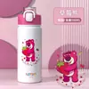 Taza Termo de Acero Inoxidable 316 de Grado Alimenticio con Dibujos de Oso Fresa para Niños, Taza para Beber Agua Portátil para Exteriores, Botella de Agua Deportiva