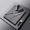 Camisa de Manga Corta Rayada para Hombre Nueva 2026, Verano Delgada Ligera de Negocios Seda de Hielo Sin Planchar Casual Talla Grande para Hombre