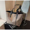 Nova Bolsa de Ombro Transfronteiriça Feminina Bolsa de Mão PU Grande Capacidade