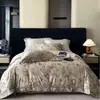 Conjunto de Cuatro Piezas Jacquard Brocado Seda Satín Estilo Francés Lujo Ligero Otoño/Invierno 2025