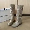 Botas largas elegantes y modernas para mujer, estilo vintage, nuevo modelo de otoño e invierno, tacón grueso duradero, punta redonda, botas de moda únicas