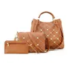 Bolso para Mujer 2026 Nuevo Moda Set de Tres Piezas Bolso Madre e Hija Gran Capacidad Bolso de Hombro Cruzado Bolso Cubo Fabricante Venta al por Mayor
