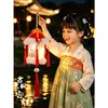 Novas Lanternas 2026 Estilo Chinês Infantil Portátil Luminosa Pequena Lanterna de Flor Hanfu Lanterna de Palácio Adereços de Fotografia