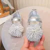 Sapatos de Couro para Meninas com Malha Vazada Respirável Solado Macio Sapatos para Crianças Pequenas Estilo Primavera/Verão 2026 Sapatos Infantis Sapatos de Princesa para Bebê Menina Tendência