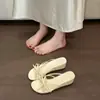 Sandalias de cuña estilo francés First Encounter de temporada para mujer, para uso exterior en verano, nuevo modelo 2026, espectaculares con faldas, sandalias versátiles de suela gruesa