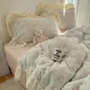Conjunto de quatro peças estilo francês cor creme veludo de leite quente Classe A, veludo grosso dupla face, conjunto de lençol e capa de edredom de veludo coral de inverno 4