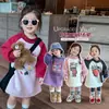 Vestido Suéter Grosso com Forro de Lã Quente 2025 para Meninas, Vestido de Inverno Casual da Moda de Comprimento Médio para Crianças Pequenas