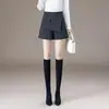 Pantalones cortos irregulares hechos a medida para mujer, nuevo estilo de otoño, pantalones de pierna ancha adelgazantes de estilo panel, cintura alta, adecuados para usar con botas, para mujeres petite