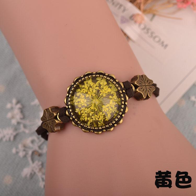 黄色