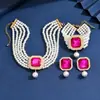 Set al por mayor de Tres Pulseras Vintage Coloridas de Diamantes Completos y Collar de Perlas de Imitación Joyería para Mujeres con un Toque de Lujo de Alta Gama