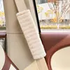 Almohadilla de Felpa para Cinturón de Seguridad de Coche Cómoda Anti-Asfixia Anti-Desgaste Protector de Hombro Universal para las Cuatro Estaciones Accesorios para Coche