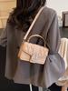 Bolsa de Ombro com Strass Verão 2024 Nova Moda Tendência Cor Lisa Versátil Pequena Quadrada Bolsa Feminina de Strass Bolsa Transversal Casual