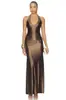 Vestido de noche vintage marrón estilo europeo y americano, cuello halter, escote en V pronunciado, sin espalda, plisado, entallado en la cintura, sexy vestido largo de cola de pez