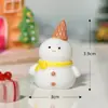 Caja de Regalo Navideña Nueva Paisaje Navideño en Miniatura Escena de Nieve Accesorios de Bola de Cristal Cerdo Navideño Rollo de Huevo Muñeco de Nieve Adornos de Resina