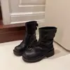 Botas de Cano Curto com Plataforma Femininas 2026 Novas Outono Inverno Maillard Retro Marrom Botas para Calça Estilo de Rua Estilo Britânico Doc Martens