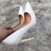 Tacones Altos con Estampado de Serpiente, Tacones Altos Sexy de Aguja Blancos, Nuevo Estilo 2025, Zapatos de Trabajo Versátiles Maduros, Zapatos de Salón de Punta