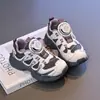 Zapatillas Deportivas Giratorias de Botón para Niños Otoño Nuevo Estilo Malla Transpirable para Niñas Zapatos de Papá Antideslizantes Suela Suave Zapatos para Niños