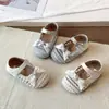 Sapatos de Couro com Laço Estilo Pequeno Chanel da Moda para Meninas 2026 Verão Novo Malha Respirável Mary Jane Sapatos de Princesa