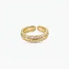Anillo de encaje vintage, declaración de moda popular, anillo único y lujoso, anillo abierto ajustable de alta gama de nicho